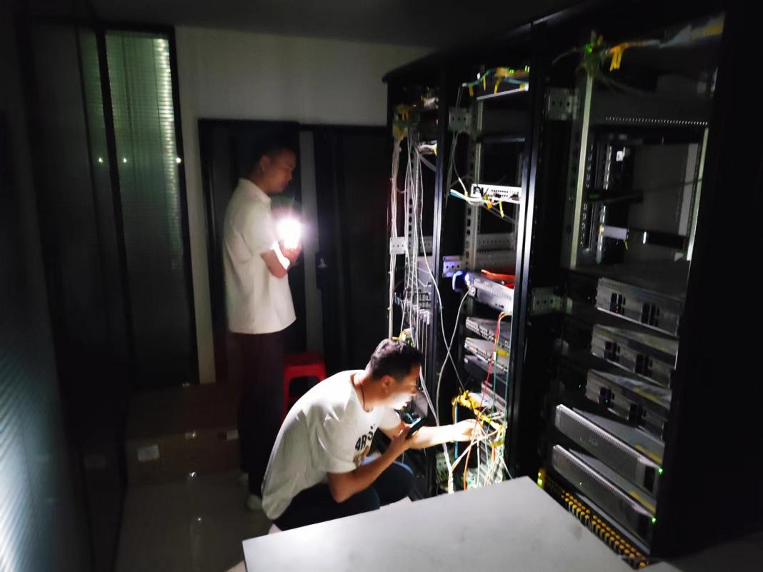 蘭州現(xiàn)代職業(yè)學(xué)院斷電后網(wǎng)絡(luò)應(yīng)急恢復(fù)演練工作簡(jiǎn)報(bào)